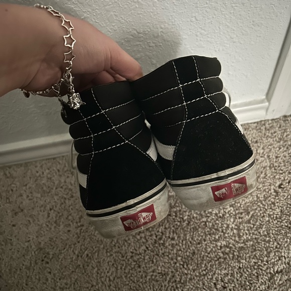 Old skool hi top vans
🦶 - Picture 2 of 6